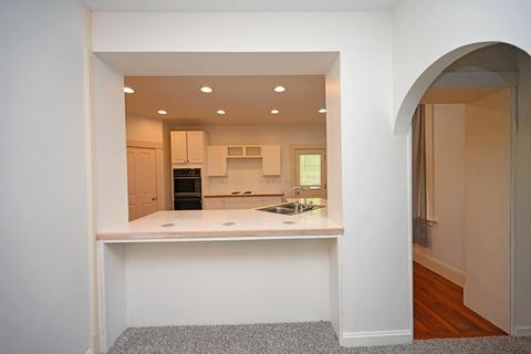 4830 Doberrer Ave, Cincinnati, OH 45232 photo 12