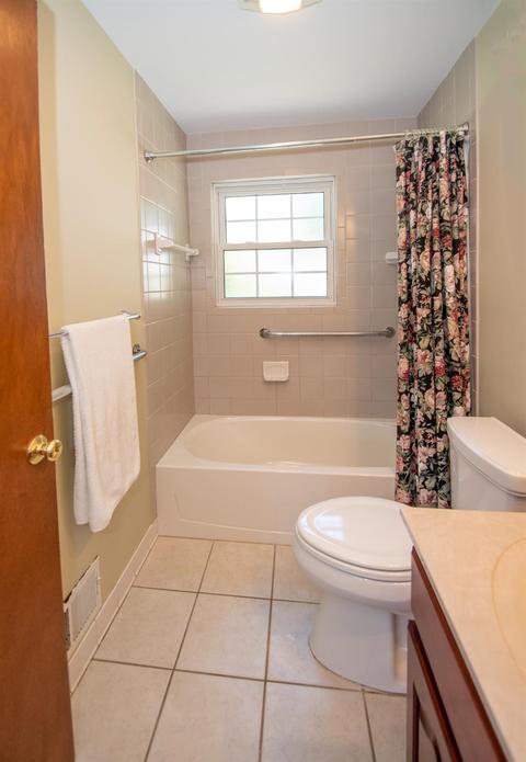 1624 Centerridge Ave, Cincinnati, OH 45231 photo 13