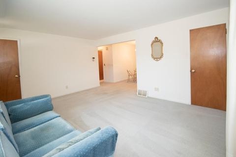 1624 Centerridge Ave, Cincinnati, OH 45231 photo 4