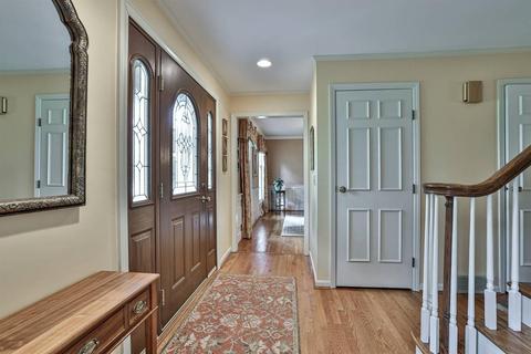 7910 Treeheights Ct, Montgomery, OH 45242 photo 4