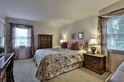 7910 Treeheights Ct, Montgomery, OH 45242 photo 25
