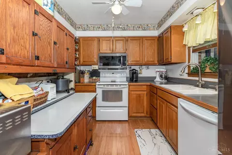 249 Third St, Williamsburg, OH 45176 photo 9