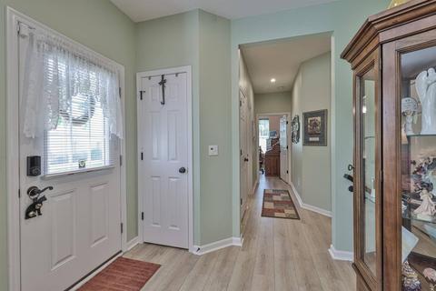 950 Valleywatch Dr, Cincinnati, OH 45231 photo 4