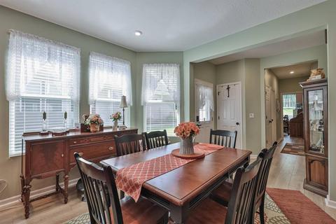 950 Valleywatch Dr, Cincinnati, OH 45231 photo 9