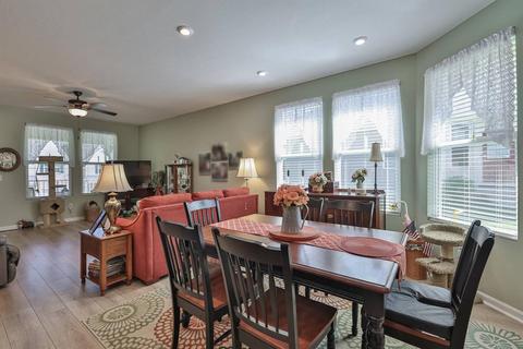 950 Valleywatch Dr, Cincinnati, OH 45231 photo 8