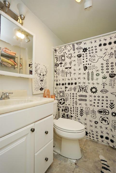 8806 Pine Rd, Cincinnati, OH 45242 photo 6
