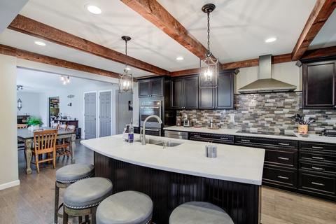 424 Tipton Ct, Cincinnati, OH 45231 photo 5