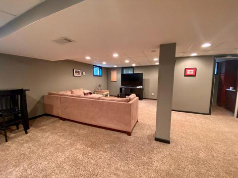 118 Junedale Dr, Greenhills, OH 45218 photo 7