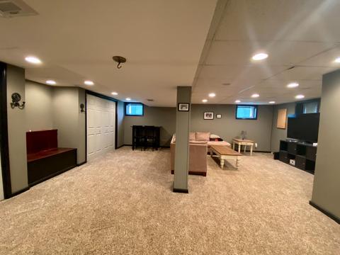 118 Junedale Dr, Greenhills, OH 45218 photo 6