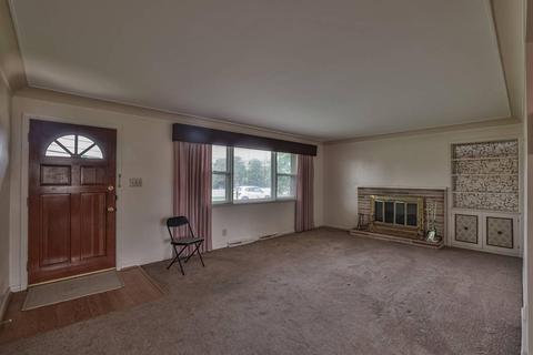 9420 Winton Rd, Cincinnati, OH 45231 photo 3