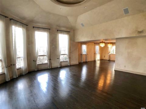 7602 Lake Pointe, Hamilton Township, OH 45039 photo 4