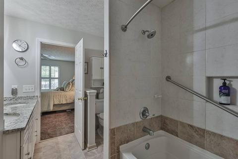 7602 Lake Pointe, Hamilton Township, OH 45039 photo 37