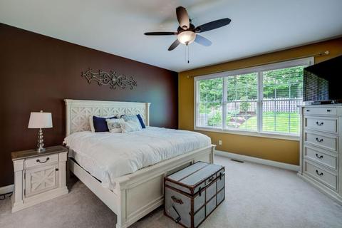 914 Tall Trees Dr, Cincinnati, OH 45245 photo 13
