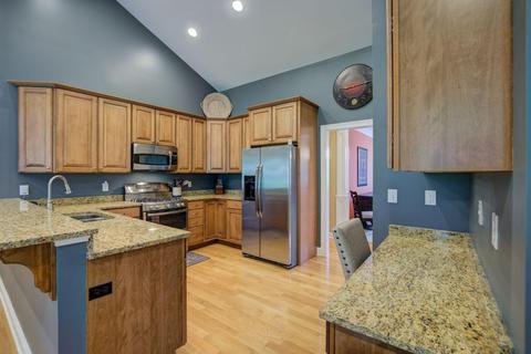 914 Tall Trees Dr, Cincinnati, OH 45245 photo 8