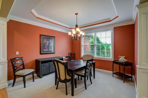 914 Tall Trees Dr, Cincinnati, OH 45245 photo 6