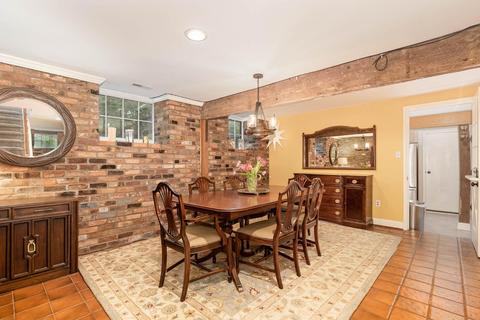 1900 Bluebell Dr, Cincinnati, OH 45224 photo 9