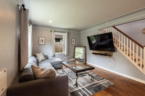 6973 Cambridge Ave, Mariemont, OH 45227 photo 5