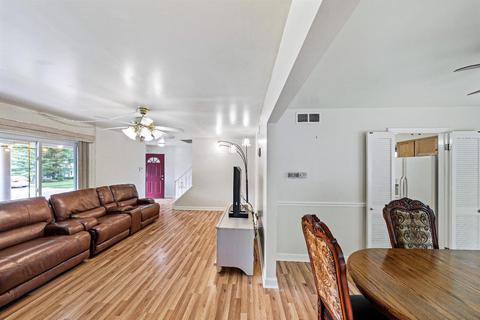 12154 Dorset Dr, Sharonville, OH 45241 photo 7