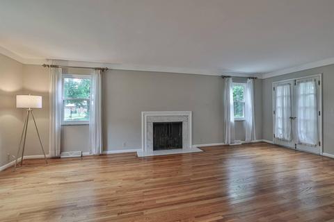 8631 Zenith Ct, Cincinnati, OH 45231 photo 6