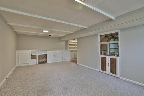 8631 Zenith Ct, Cincinnati, OH 45231 photo 22