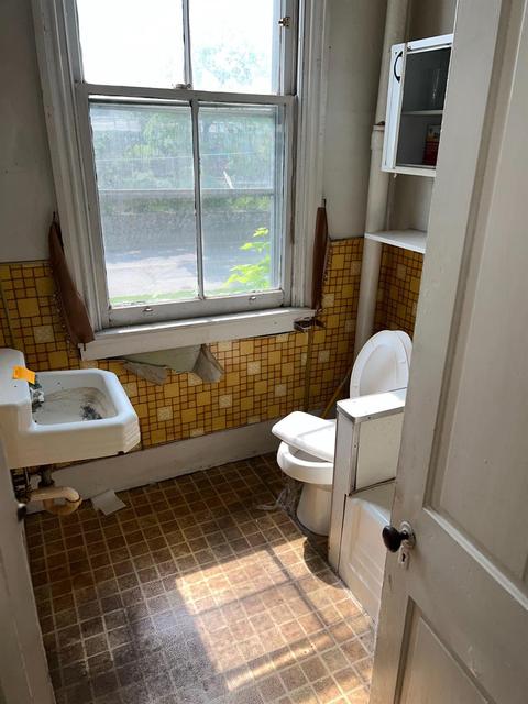 8151 Anthony Wayne Ave, Cincinnati, OH 45216 photo 9