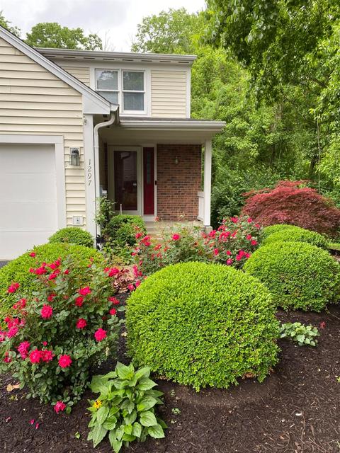 1297 Ebenezer Rd, Cincinnati, OH 45233 photo 3