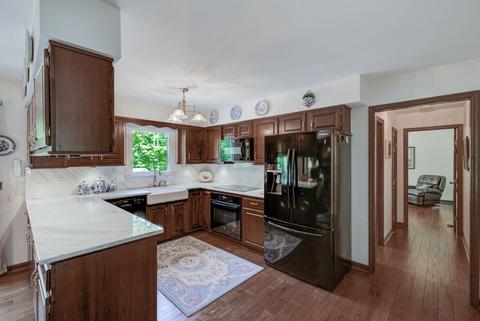 8014 Kimbee Dr, Cincinnati, OH 45244 photo 10