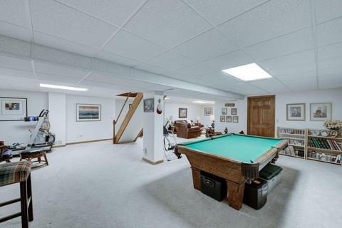 8014 Kimbee Dr, Cincinnati, OH 45244 photo 32