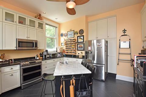 991 Parkside Pl, Cincinnati, OH 45202 photo 17