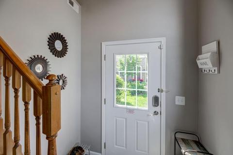 7660 Bridge Point Dr, Cincinnati, OH 45248 photo 5