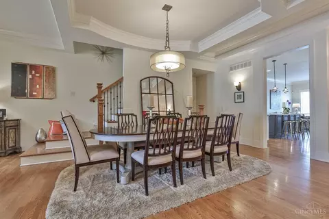 9511 Park Manor Blvd, Blue Ash, OH 45242 photo 11