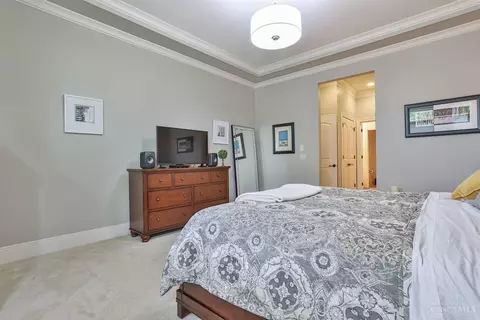 9511 Park Manor Blvd, Blue Ash, OH 45242 photo 22