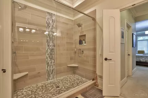 9511 Park Manor Blvd, Blue Ash, OH 45242 photo 24