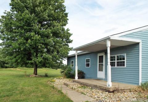 6126 Taylor Pike, Blanchester, OH 45107 photo 2