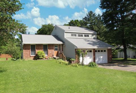 4794 Beechwood Rd, Cincinnati, OH 45244 photo 2