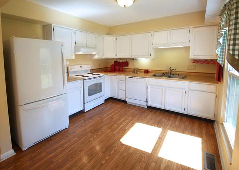 4794 Beechwood Rd, Cincinnati, OH 45244 photo 6