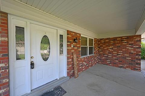 3929 Springoak Dr, Cincinnati, OH 45248 photo 5
