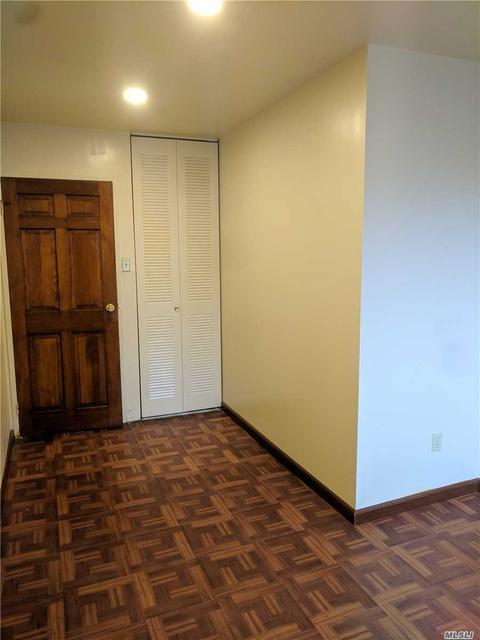 325 Parktrace Ct, Cincinnati, OH 45238 photo 16