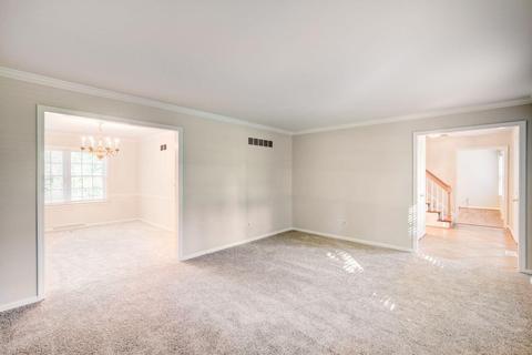 8239 Millview Dr, Cincinnati, OH 45249 photo 3