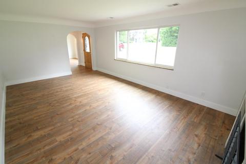 6222 Crestview Pl, Cincinnati, OH 45230 photo 3