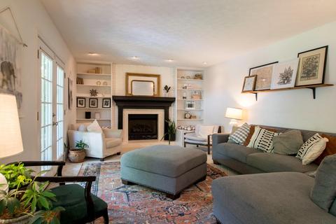 664 Brandy Way, Cincinnati, OH 45244 photo 4