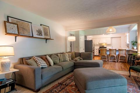 664 Brandy Way, Cincinnati, OH 45244 photo 5