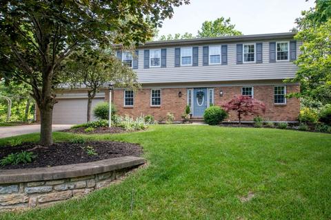 664 Brandy Way, Cincinnati, OH 45244 photo 2