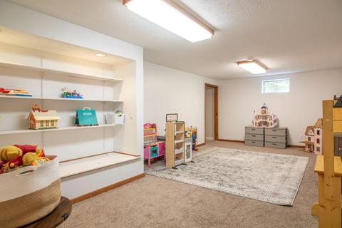 664 Brandy Way, Cincinnati, OH 45244 photo 28