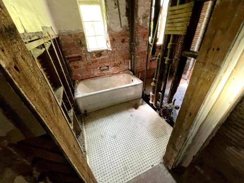 700 Chalfonte Pl, Cincinnati, OH 45229 photo 11