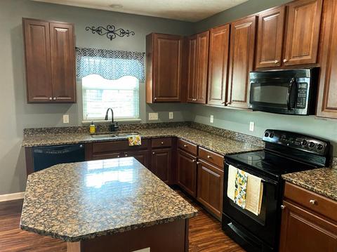 2703 Blackgold Ct, Morrow, OH 45152 photo 9