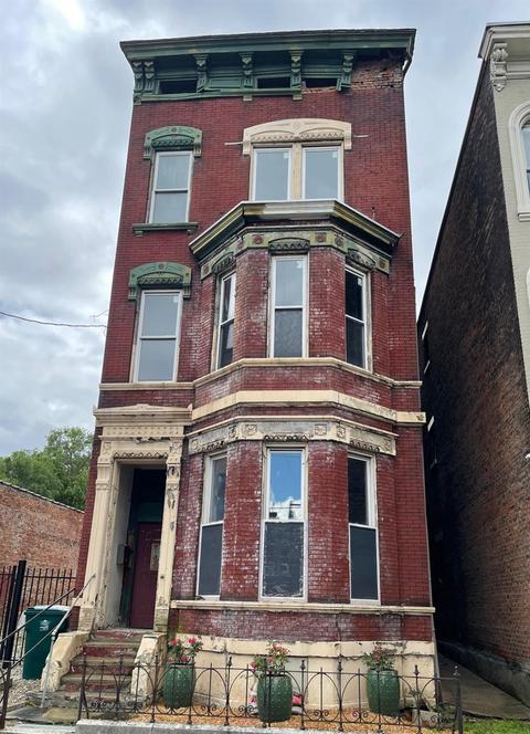 1812 Freeman, Cincinnati, OH 45214 photo 1