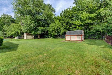 665 Holiday Dr, Cincinnati, OH 45245 photo 29