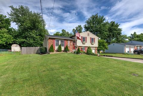 665 Holiday Dr, Cincinnati, OH 45245 photo 32