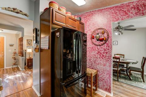 665 Holiday Dr, Cincinnati, OH 45245 photo 13
